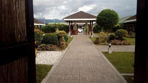 𝗧𝗛𝗘 𝟭𝟬 𝗕𝗘𝗦𝗧 Hotels in Bambang of Aug 2024 (with Prices).
